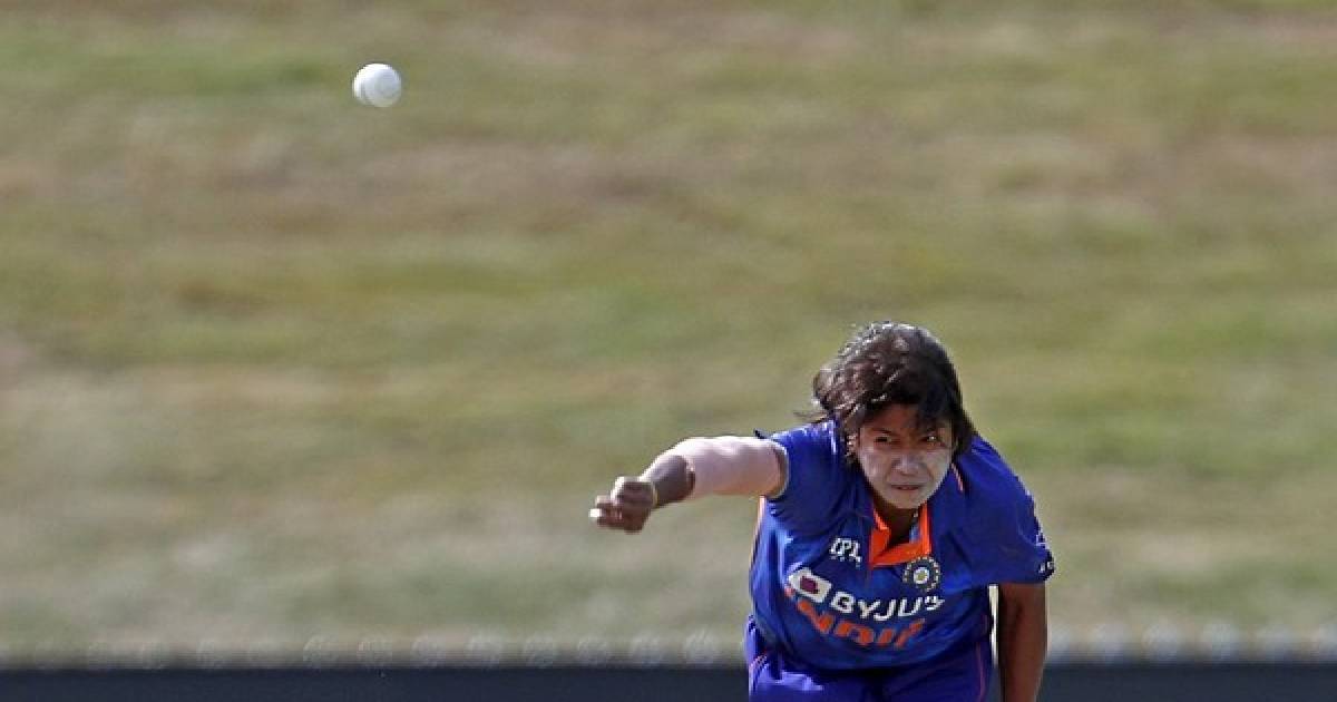 As senior member of team, it's important for me to perform well, says Jhulan Goswami